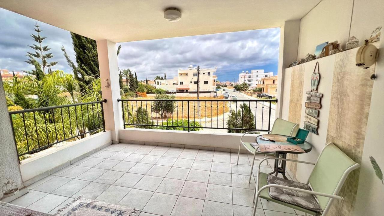 Anthea Gardens - Cosy Condo Paphos Luaran gambar